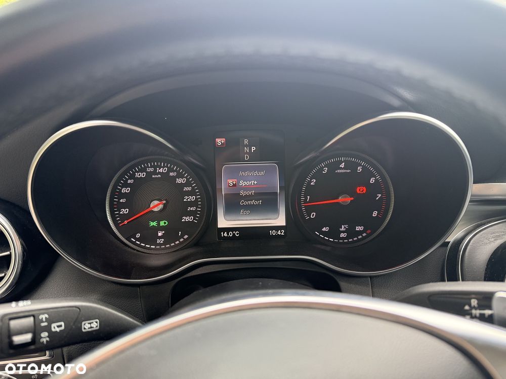 Mercedes-Benz GLC - 26