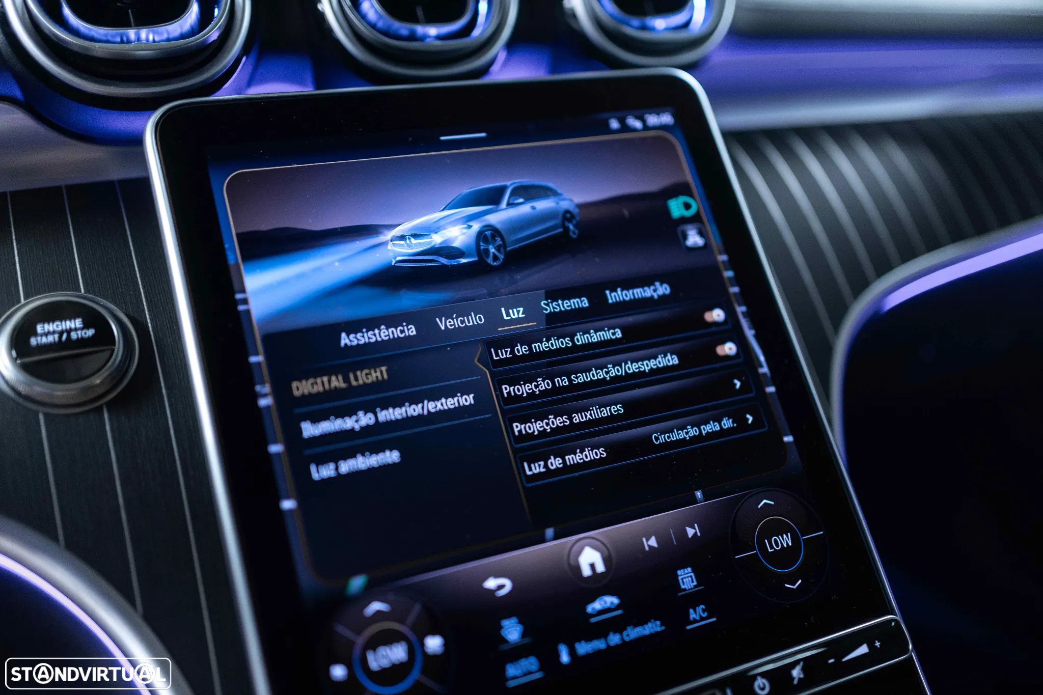 Mercedes-Benz C 300 e AMG Line - 24