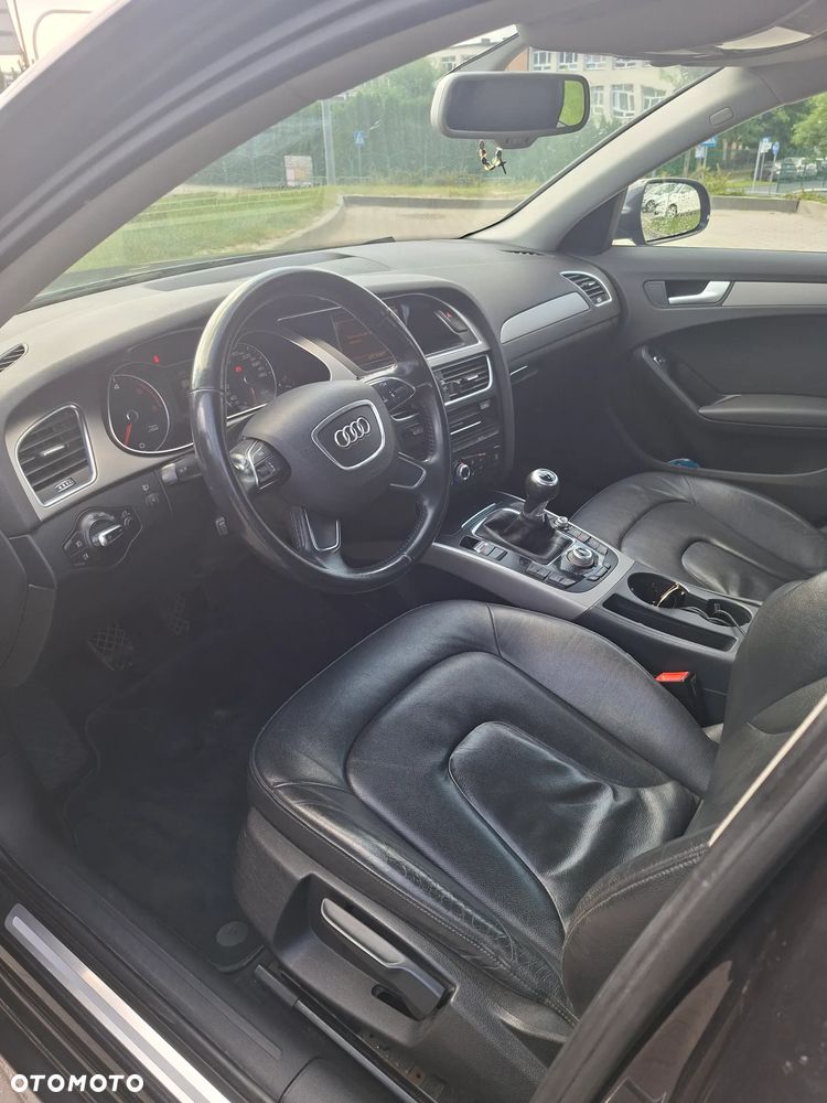 Audi A4 Limousine 2.0 TDI - 13
