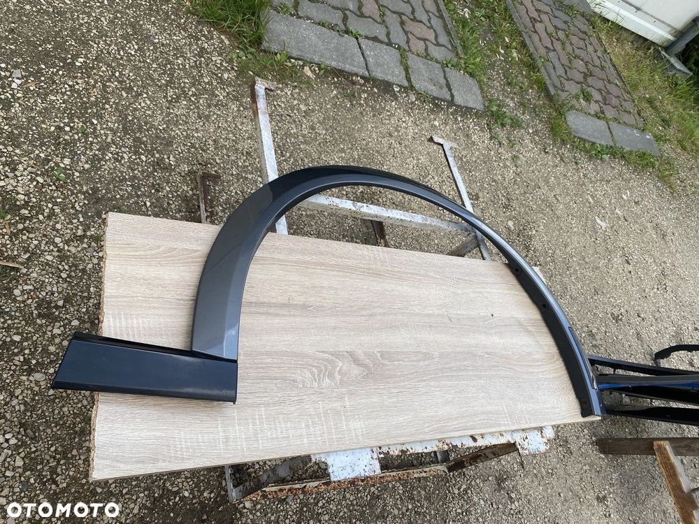 LISTWA PRAWA NA PRZEDNI BŁOTNIK MUSTANG MACH E MD-84414250CAV1 - 3