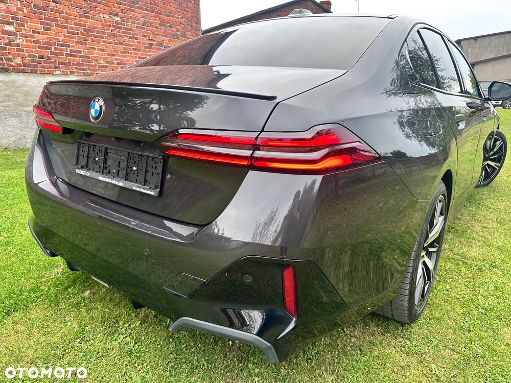 BMW Seria 5 - 9