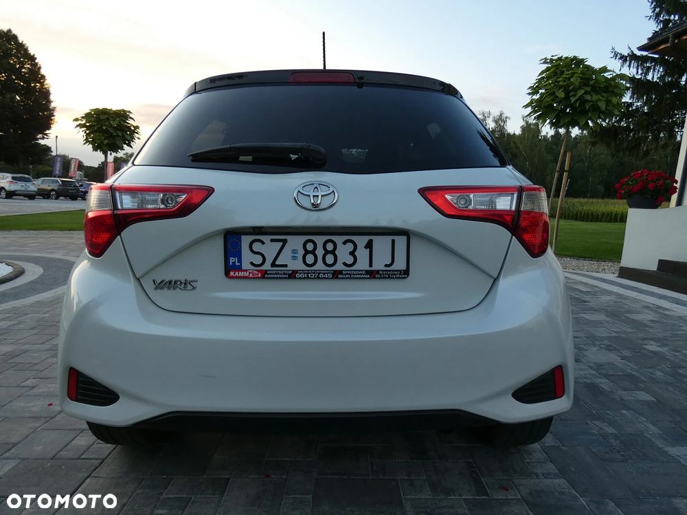 Toyota Yaris 1.5 Selection - 8