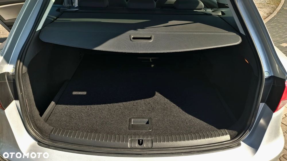Seat Leon 1.6 TDI Reference - 12