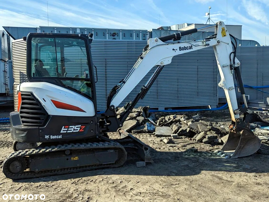 Bobcat E35Z - 12
