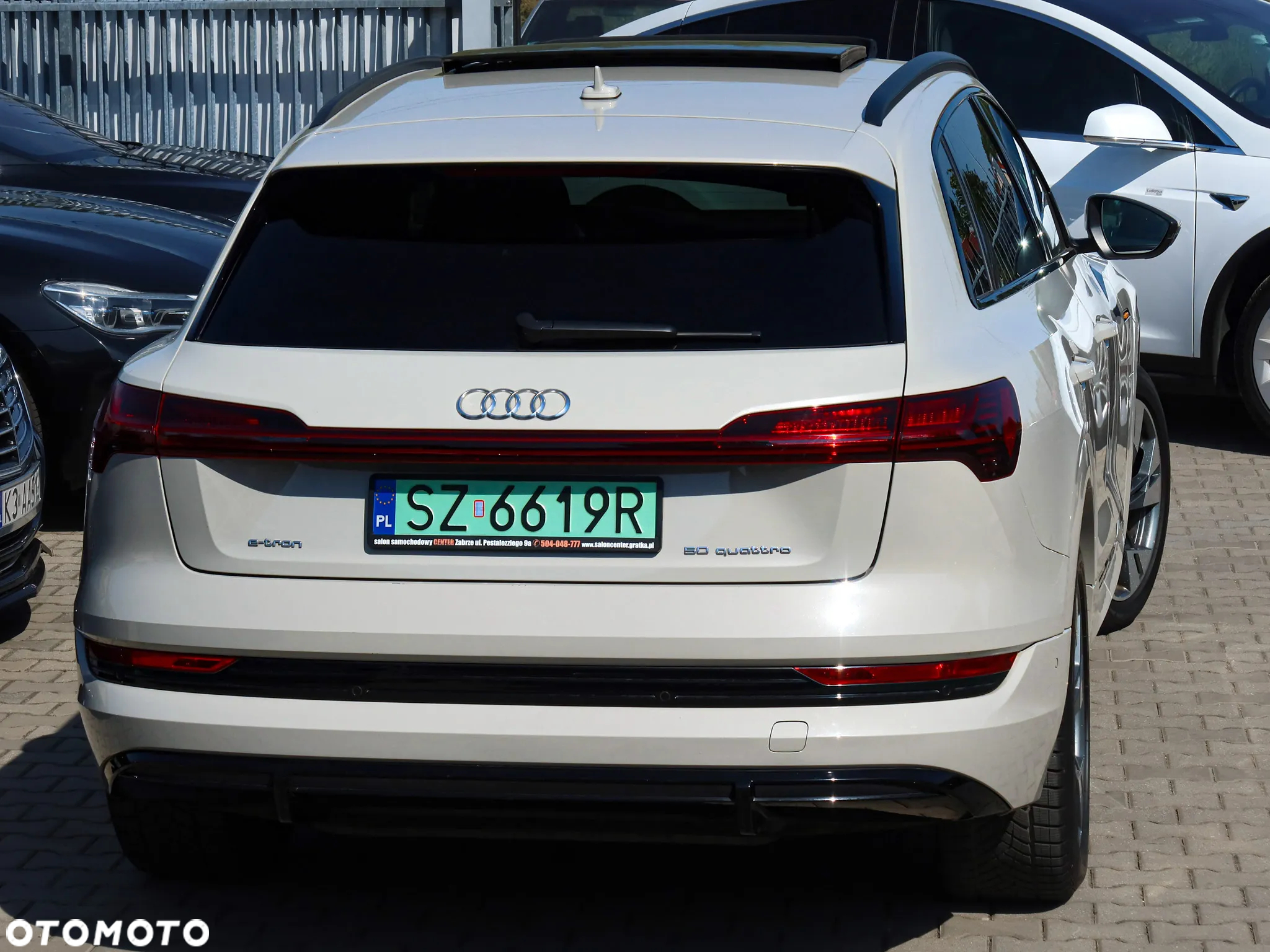 Audi e-tron 50 quattro S line - 32