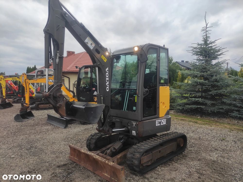 Volvo EC 18E   ECR 25 D , 1,8tony rozsuwane gąsienice CAT JCB YANMAR - 14