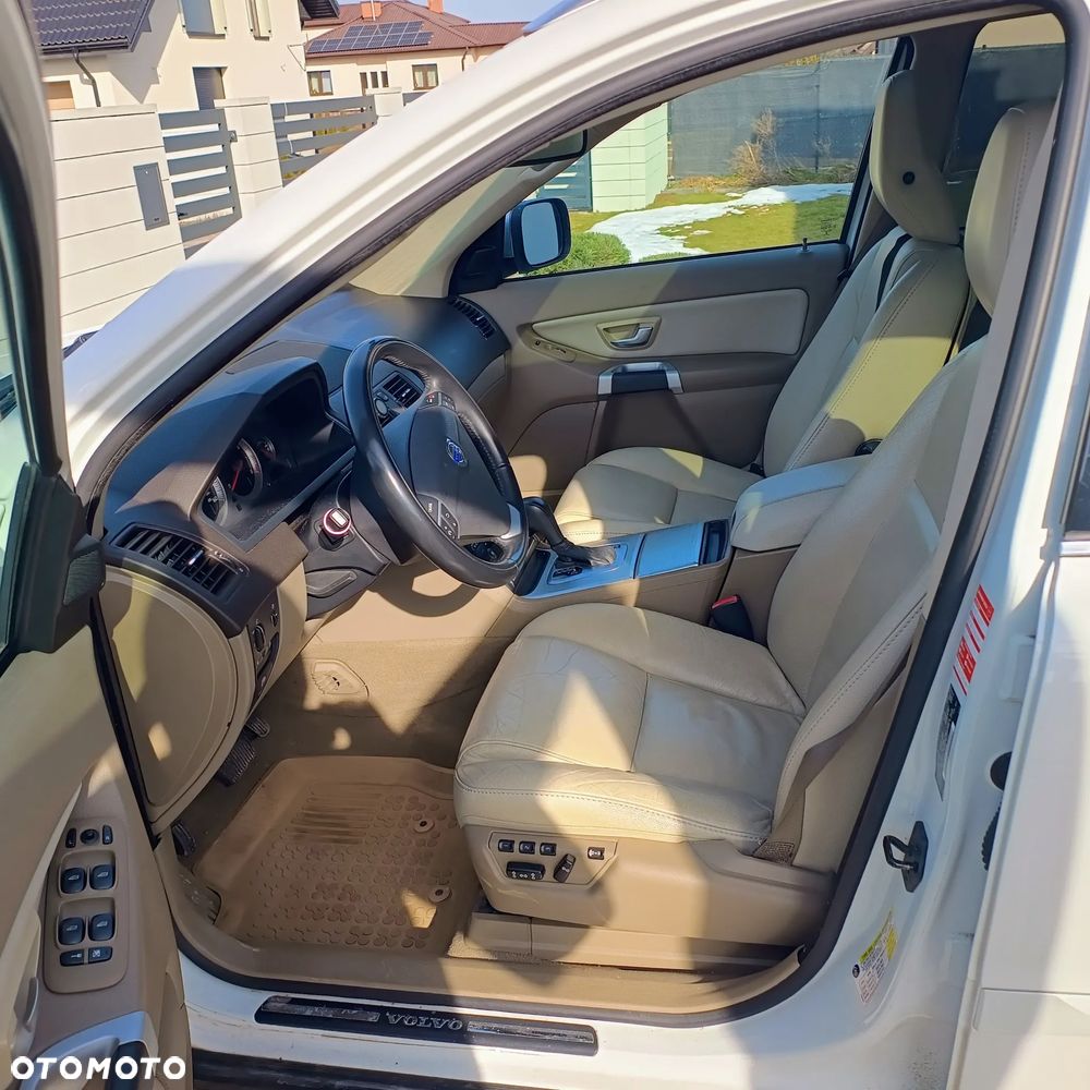 Volvo XC 90 3.2 AWD Geartonic Executive - 10