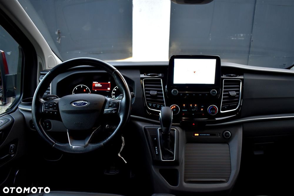 Ford Tourneo Custom 320 L1H1 VA Autm Titanium X - 27