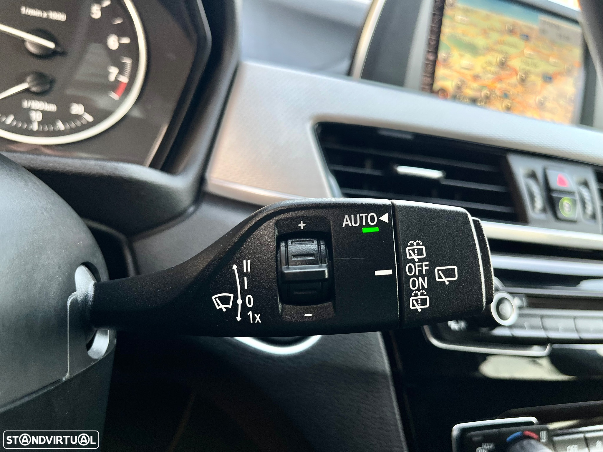 BMW X1 18 i sDrive Auto Pack M - 18