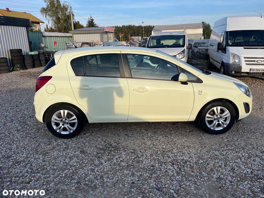 Opel Corsa 1.4 16V Satellite - 34
