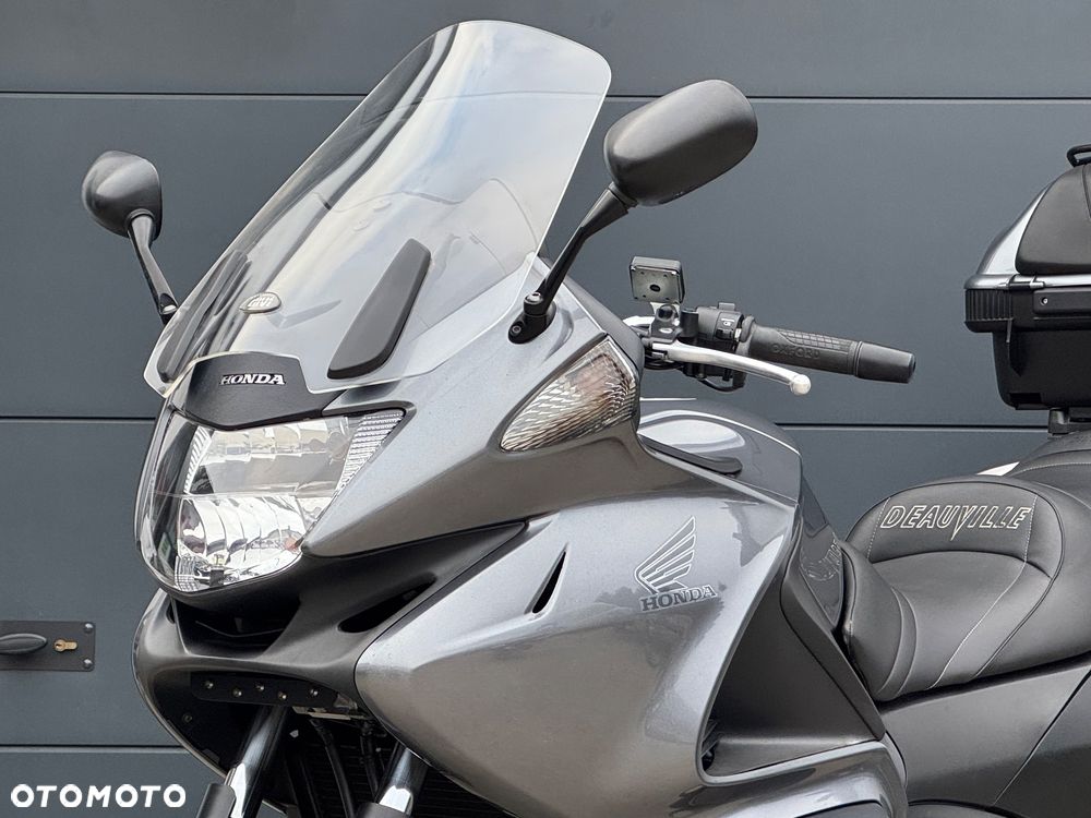 Honda Deauville - 26