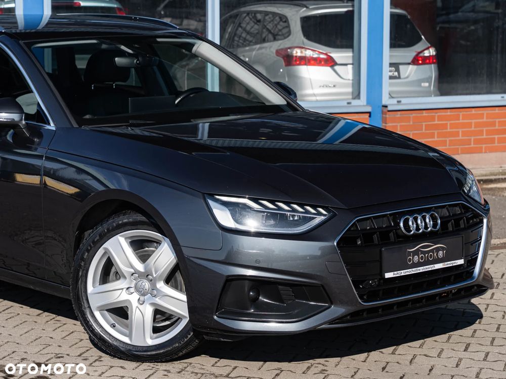 Audi A4 Avant - 2