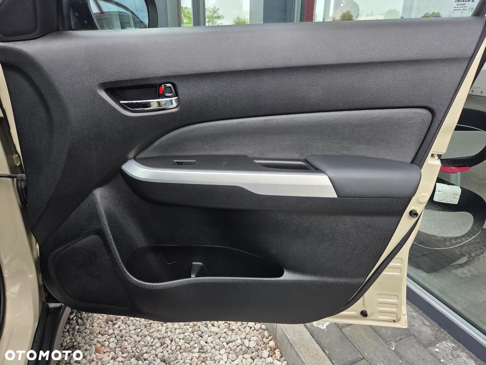 Suzuki Vitara 1.4 Boosterjet Automatik S - 17