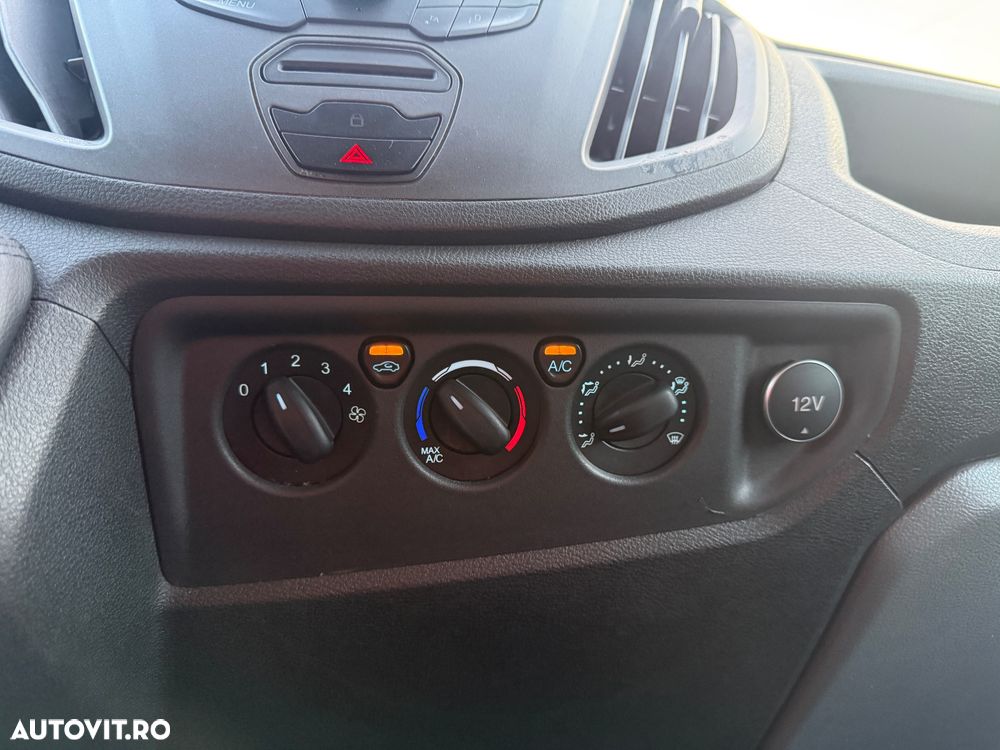 Ford Transit - 11