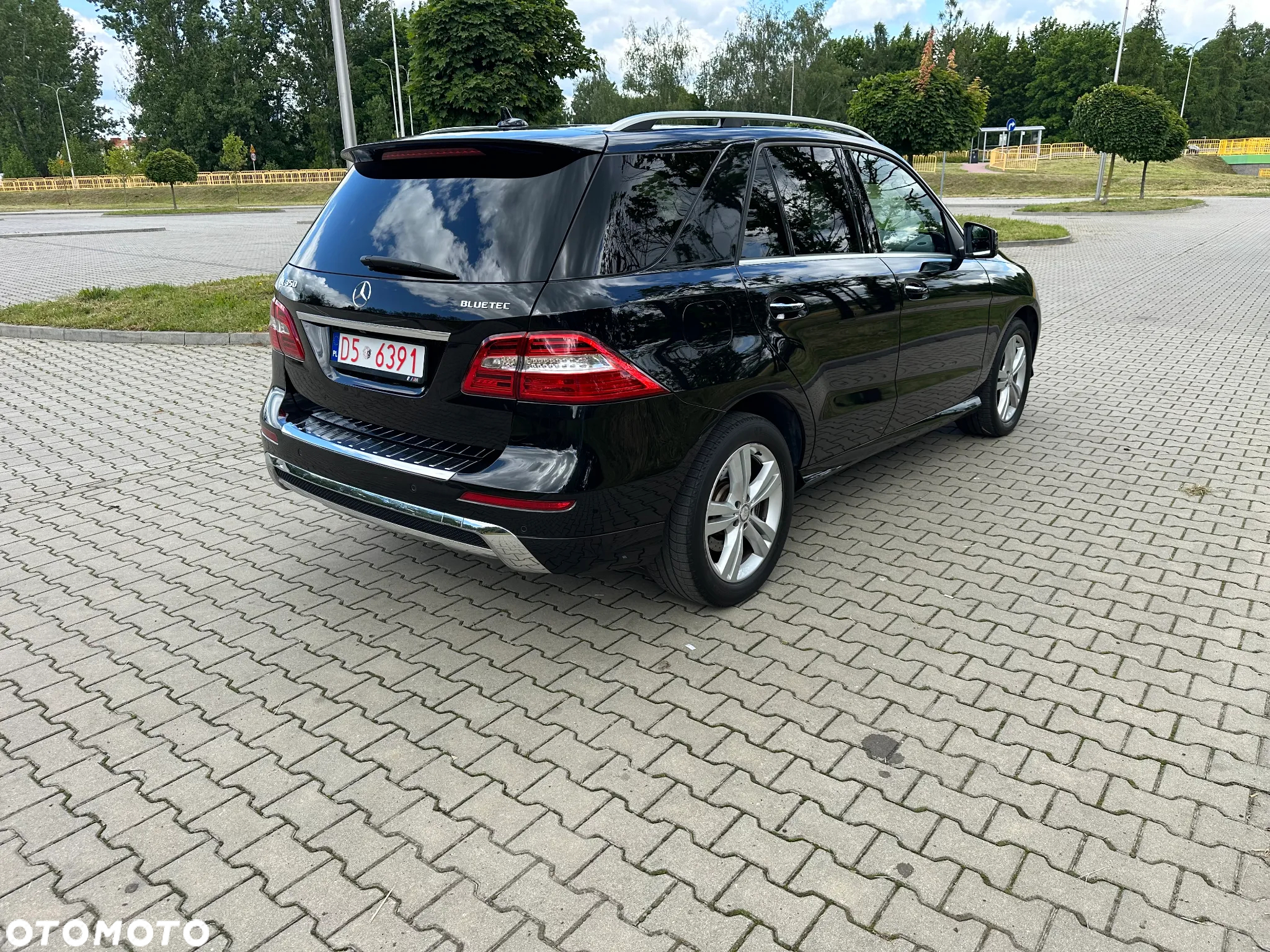 Mercedes-Benz ML 350 BlueTEC 4MATIC 7G-TRONIC - 17