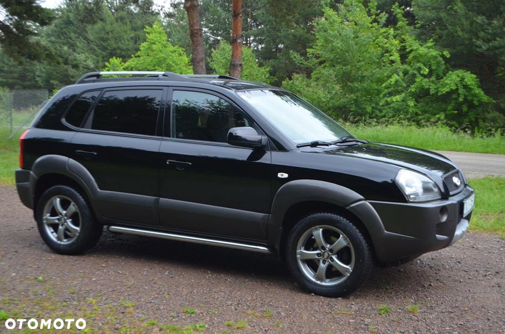 Hyundai Tucson 2.0 2WD GLS Style - 11