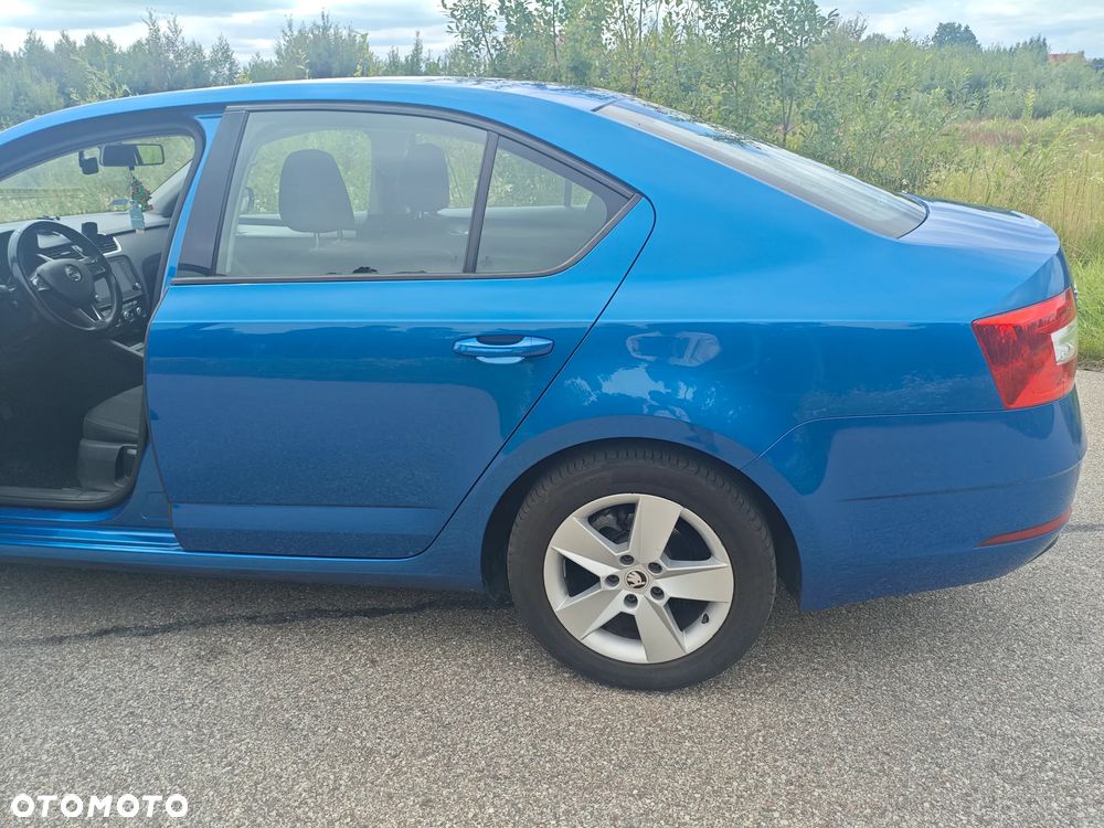 Skoda Octavia 1.4 TSI Ambition - 4