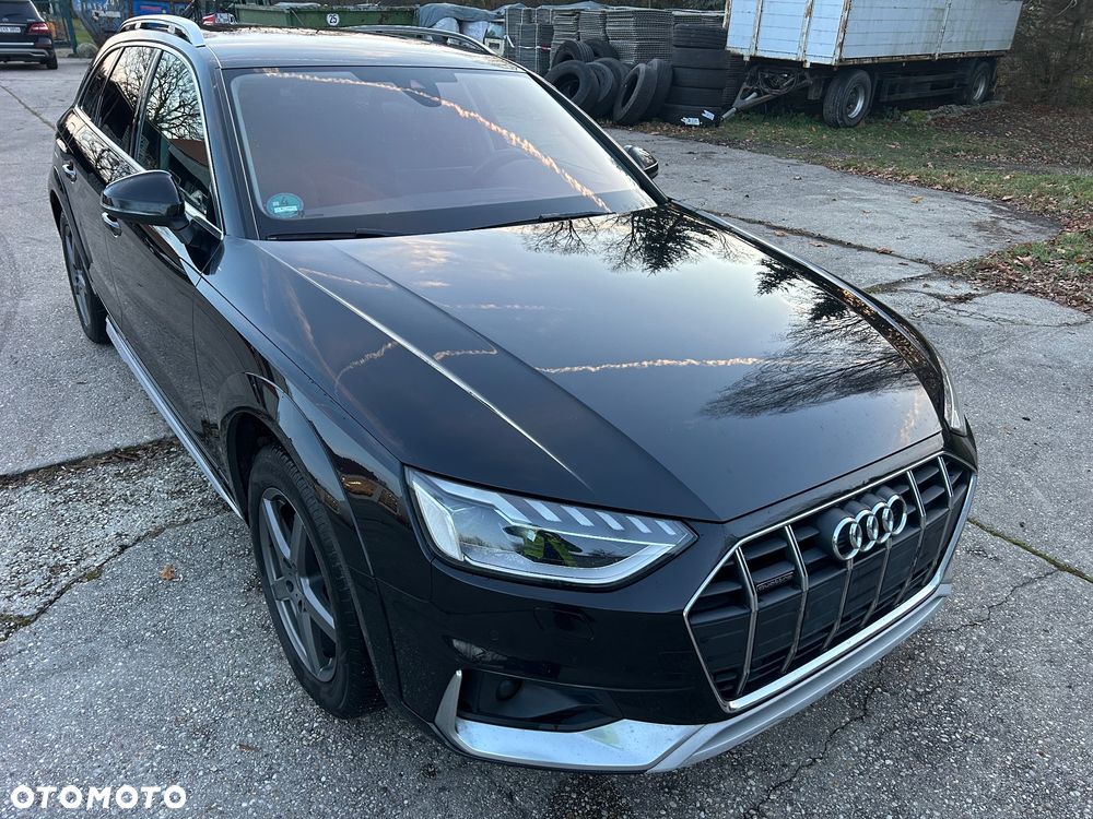 Audi A4 Allroad - 16