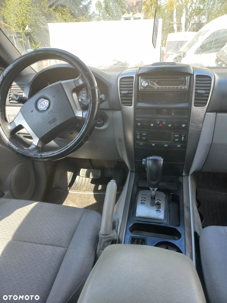 Kia Sorento 2.5 CRDi (lea) - 10