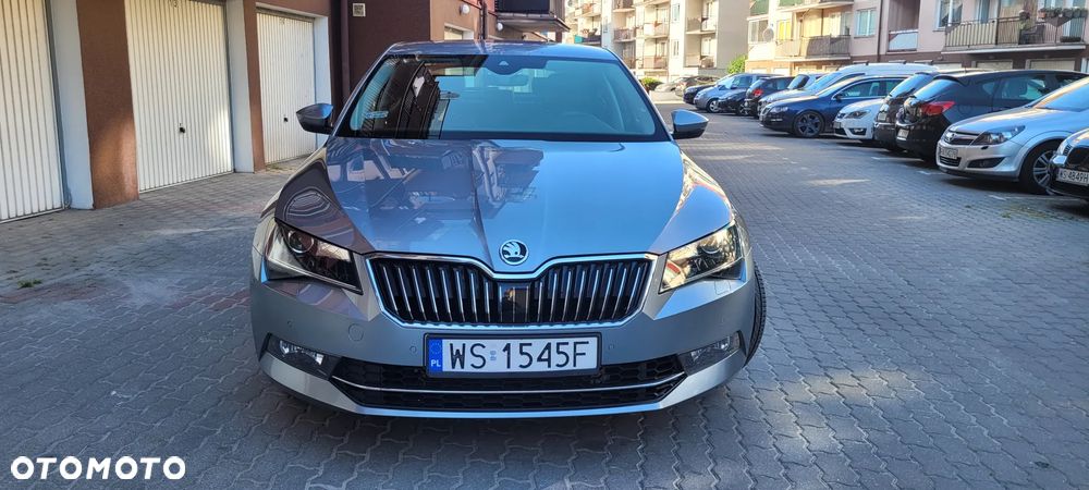 Skoda Superb 2.0 TSI 4x4 L&K DSG - 3