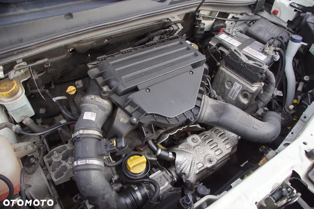 Auto na części - Opel Combo D 1.3 CDTI 90 KM A13FD C510 5PU 2017R Silnik Skrzynia Drzwi Maska Zderzak Błotnik Lampa Lusterko Klamka Szyba Deska Kokpit Sterownik Moduł Czujnik Licznik Panel Kierownica - 20