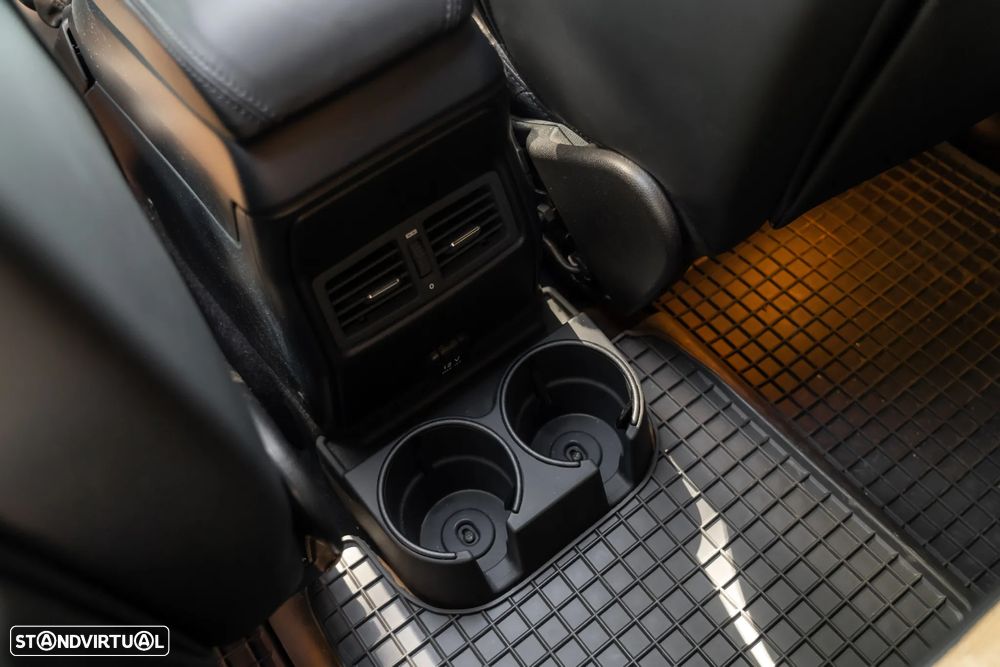 Mercedes-Benz G 63 AMG Standard - 26