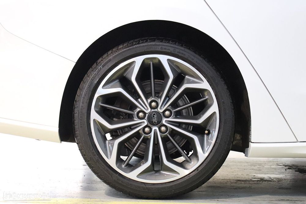 Ford Focus SW 1.0 EcoBoost MHEV ST-Line X Aut. - 5