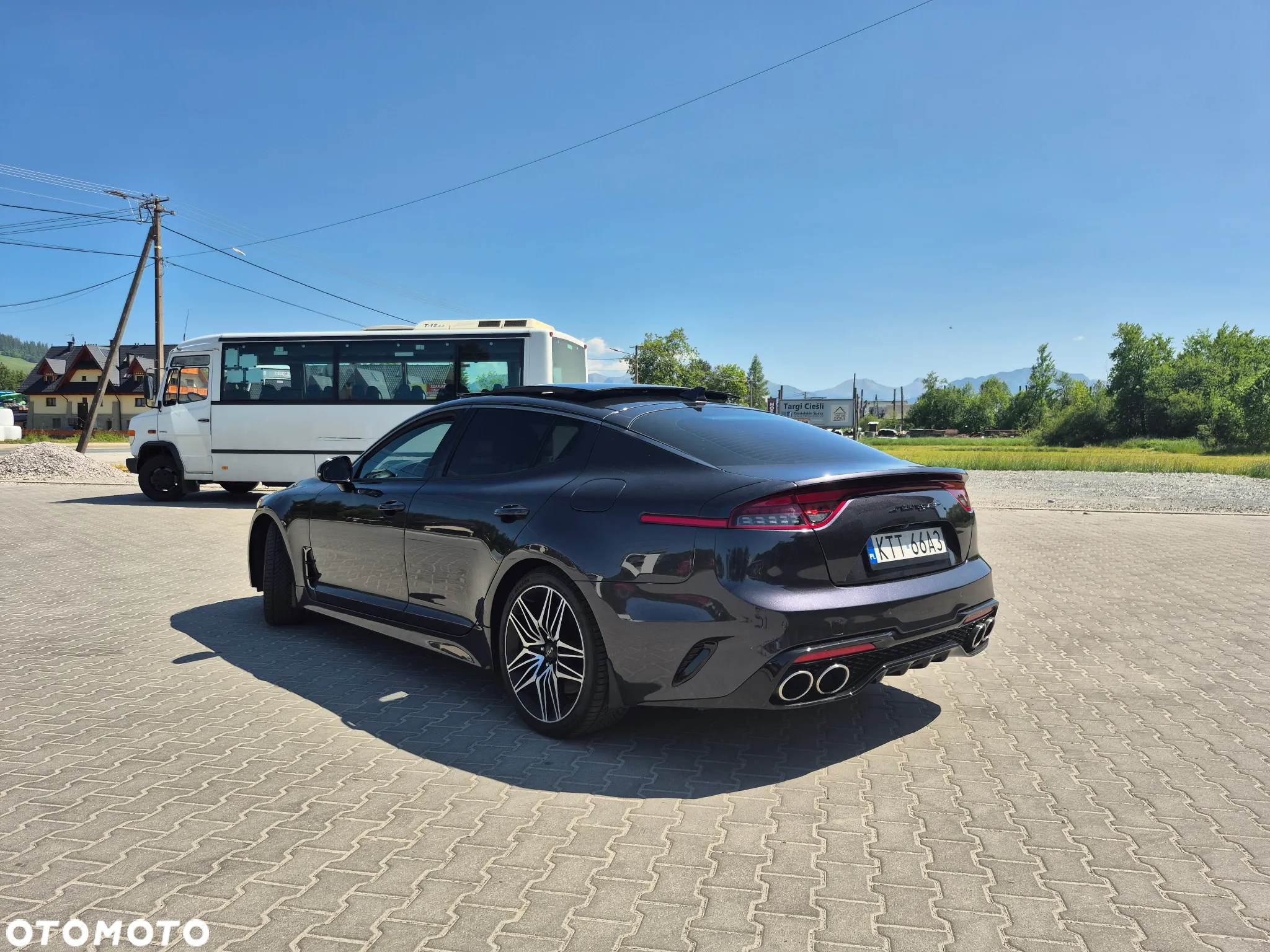 Kia Stinger 3.3 T-GDI V6 GT AWD - 14