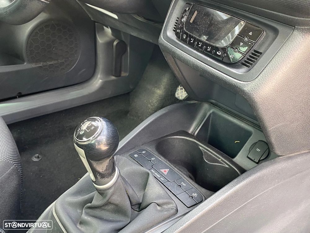 SEAT Ibiza 1.6 TDI Reference DPF - 4