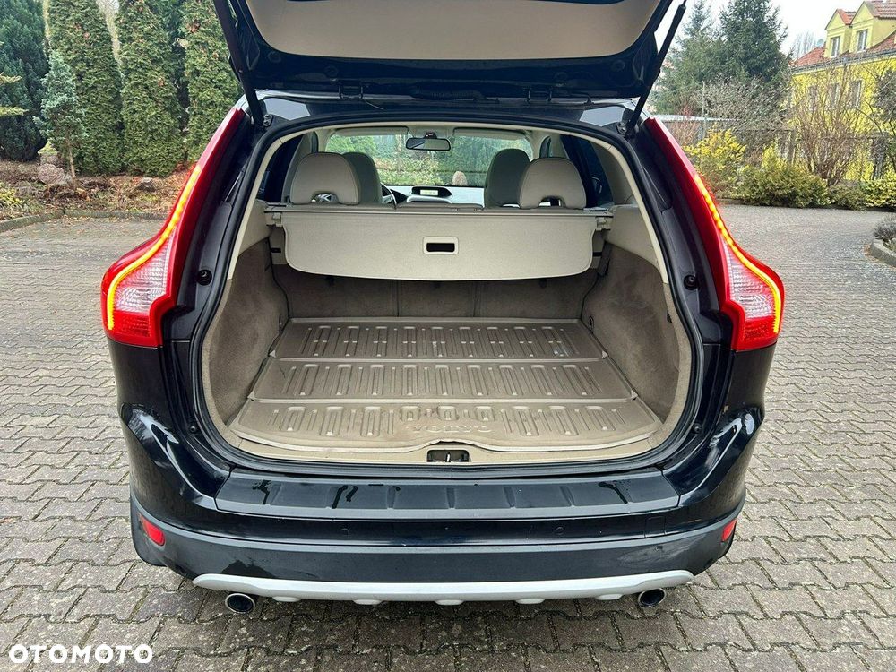 Volvo XC 60 - 24