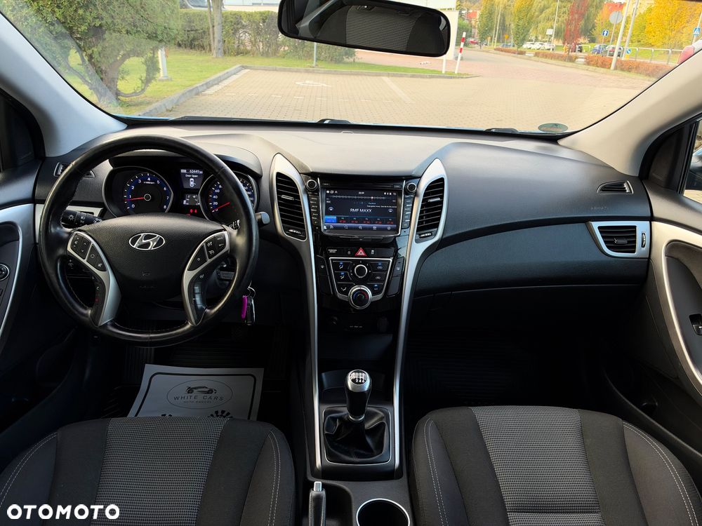 Hyundai i30 1.6 Premium - 5