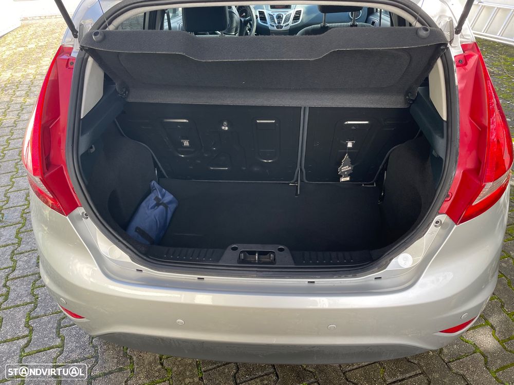 Ford Fiesta 1.25 Titanium - 14