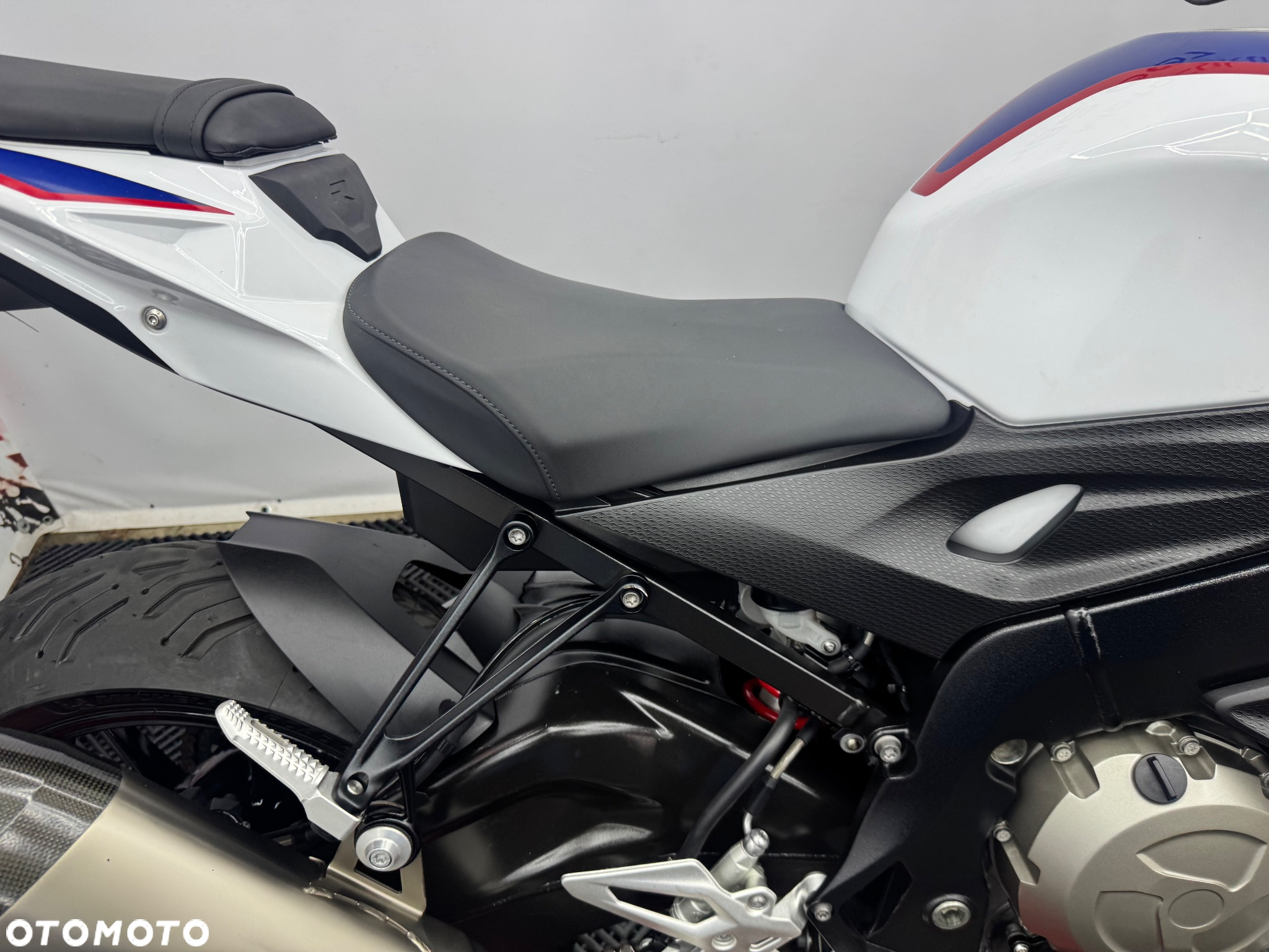 BMW S - 30