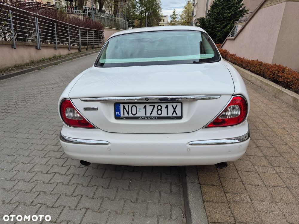 Jaguar XJ XJ8 4.2 LWB - 5