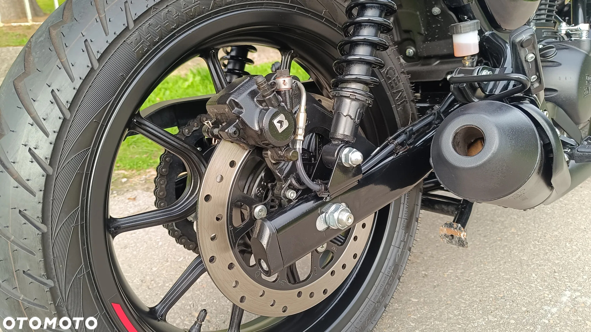 Royal Enfield HNTR - 6