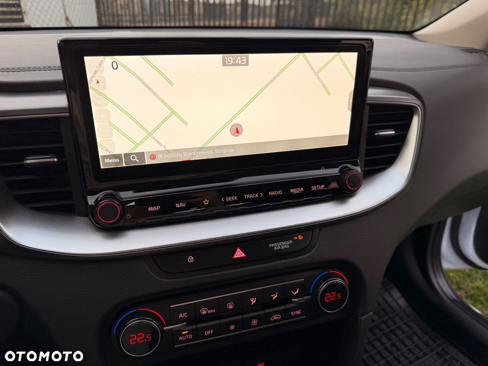Kia Ceed 1.5 T-GDI M - 14