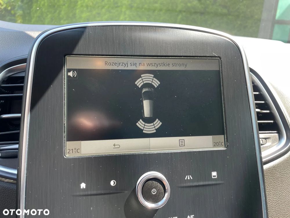 Renault Scenic BLUE dCi 120 BUSINESS EDITION - 12