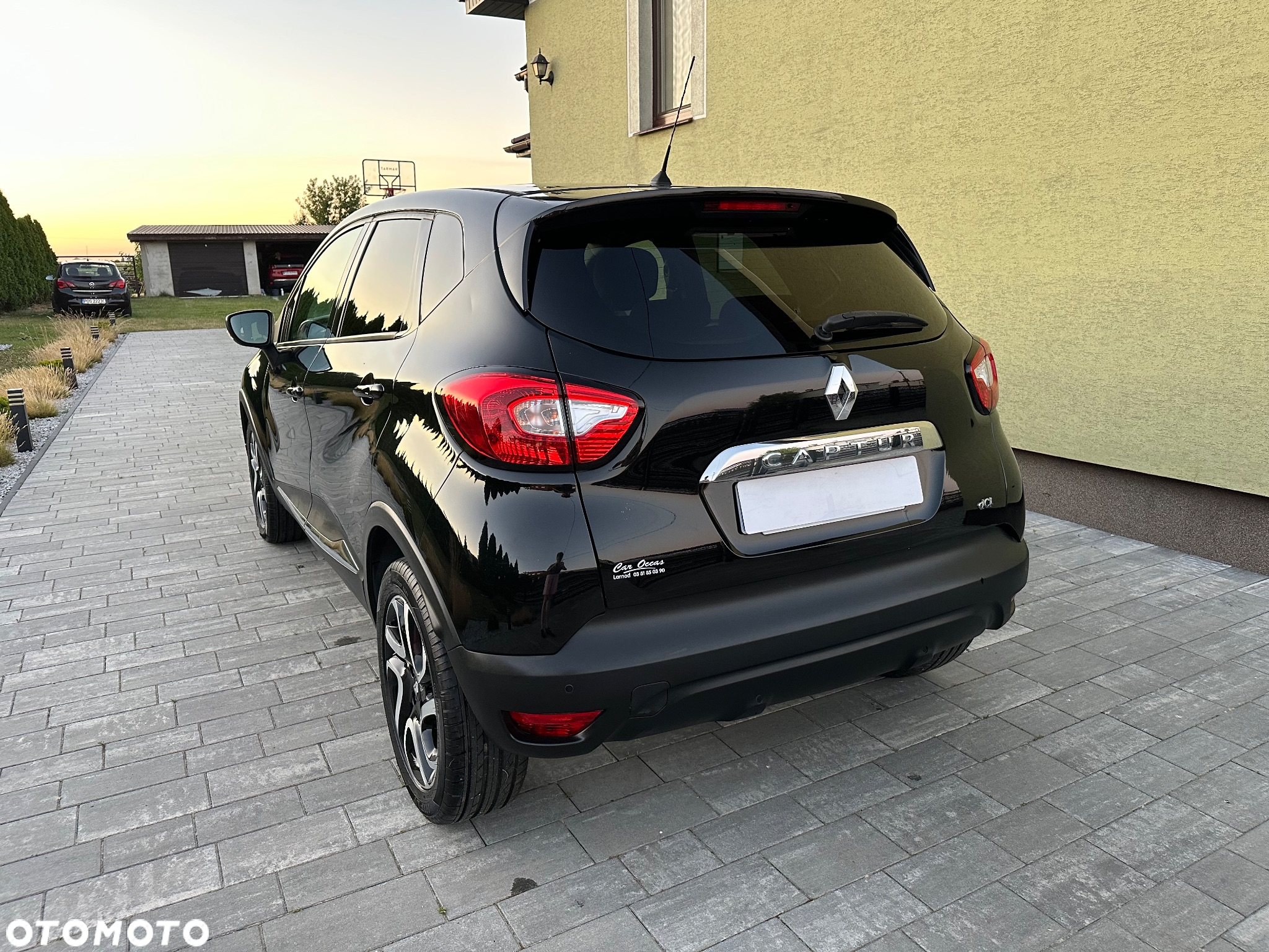 Renault Captur 1.5 dCi Intens EDC - 6