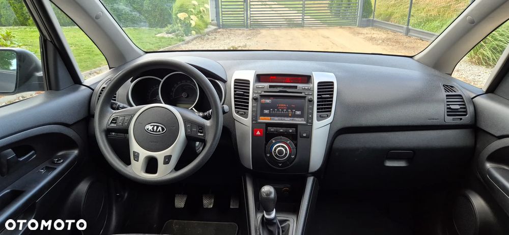 Kia Venga - 13