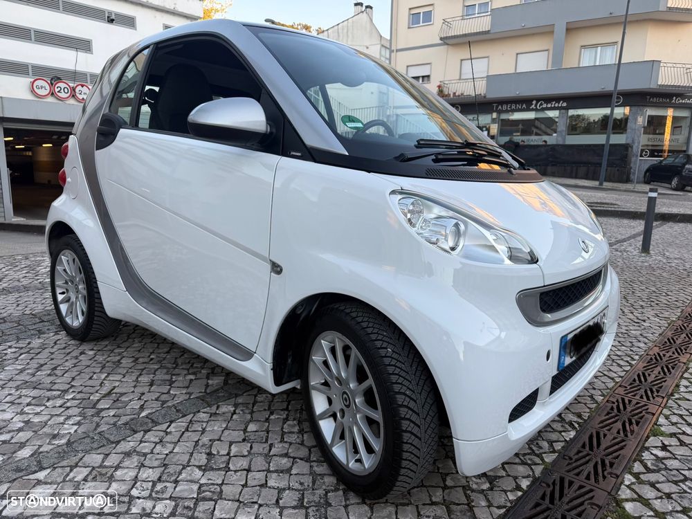 Smart ForTwo Coupé cdi softouch passion dpf - 12
