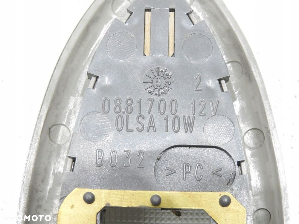 LAMPKA OŚWIETLENIE BAGAŻNIKA LANCIA LYBRA KOMBI - 10