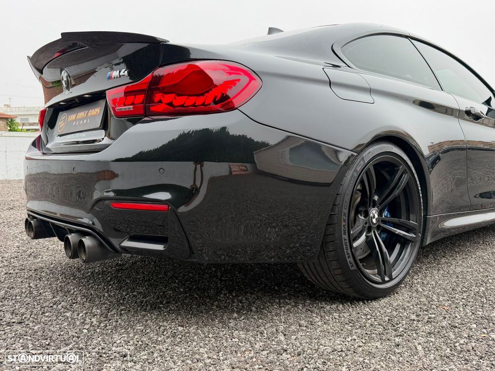 BMW M4 Auto - 21