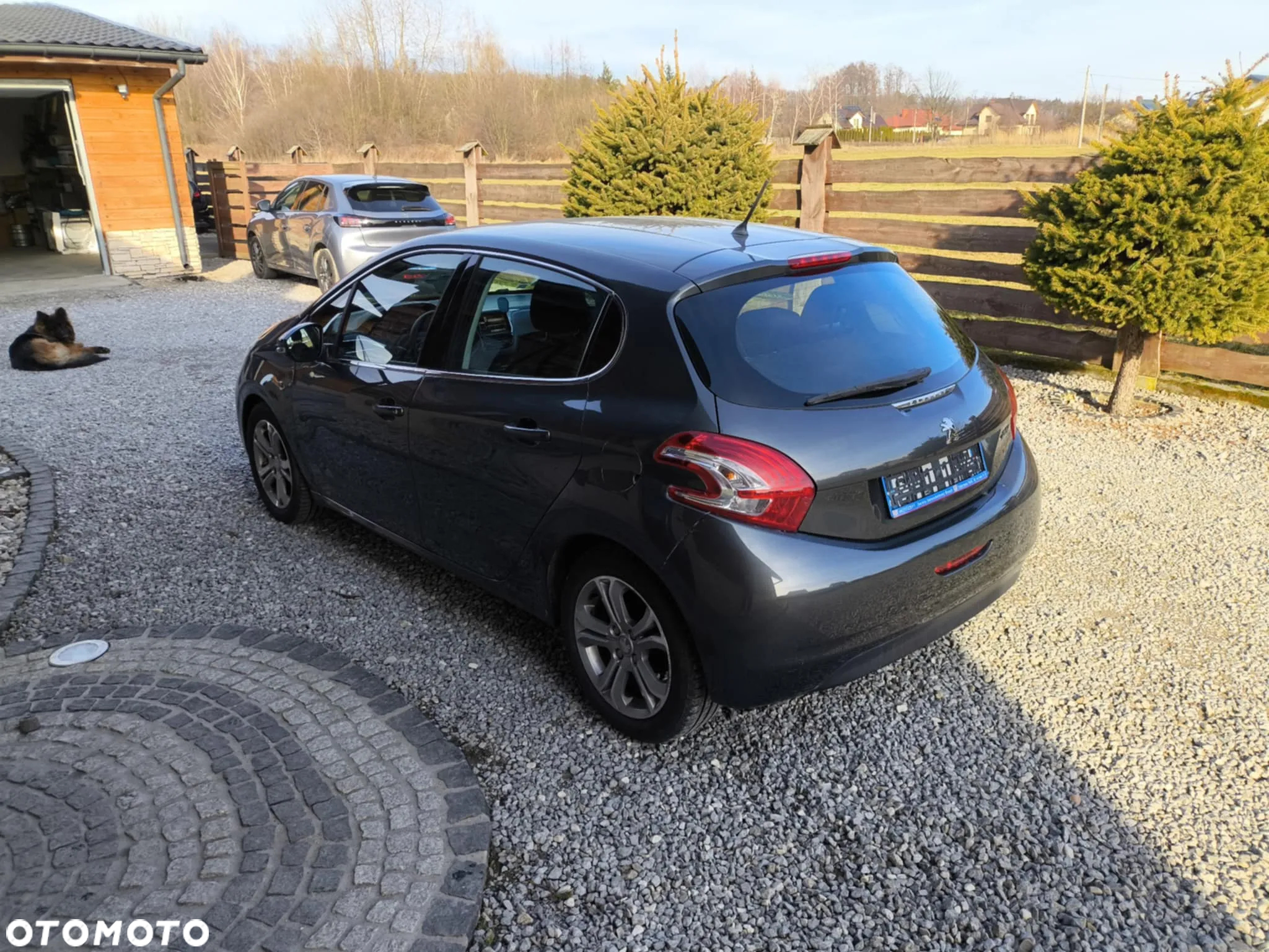 Peugeot 208 1.2 VTi Access - 4