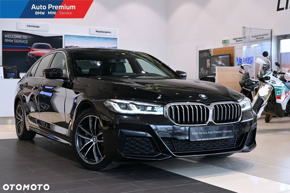 BMW Seria 5 520i mHEV - 2