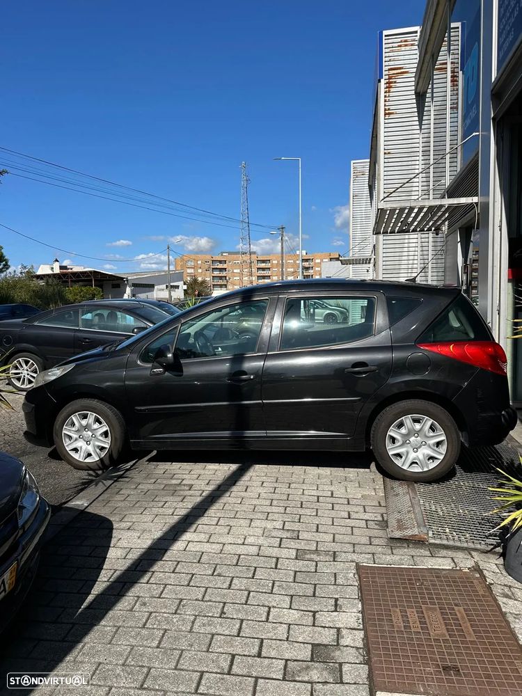 Peugeot 207 SW 1.4 Urban - 2