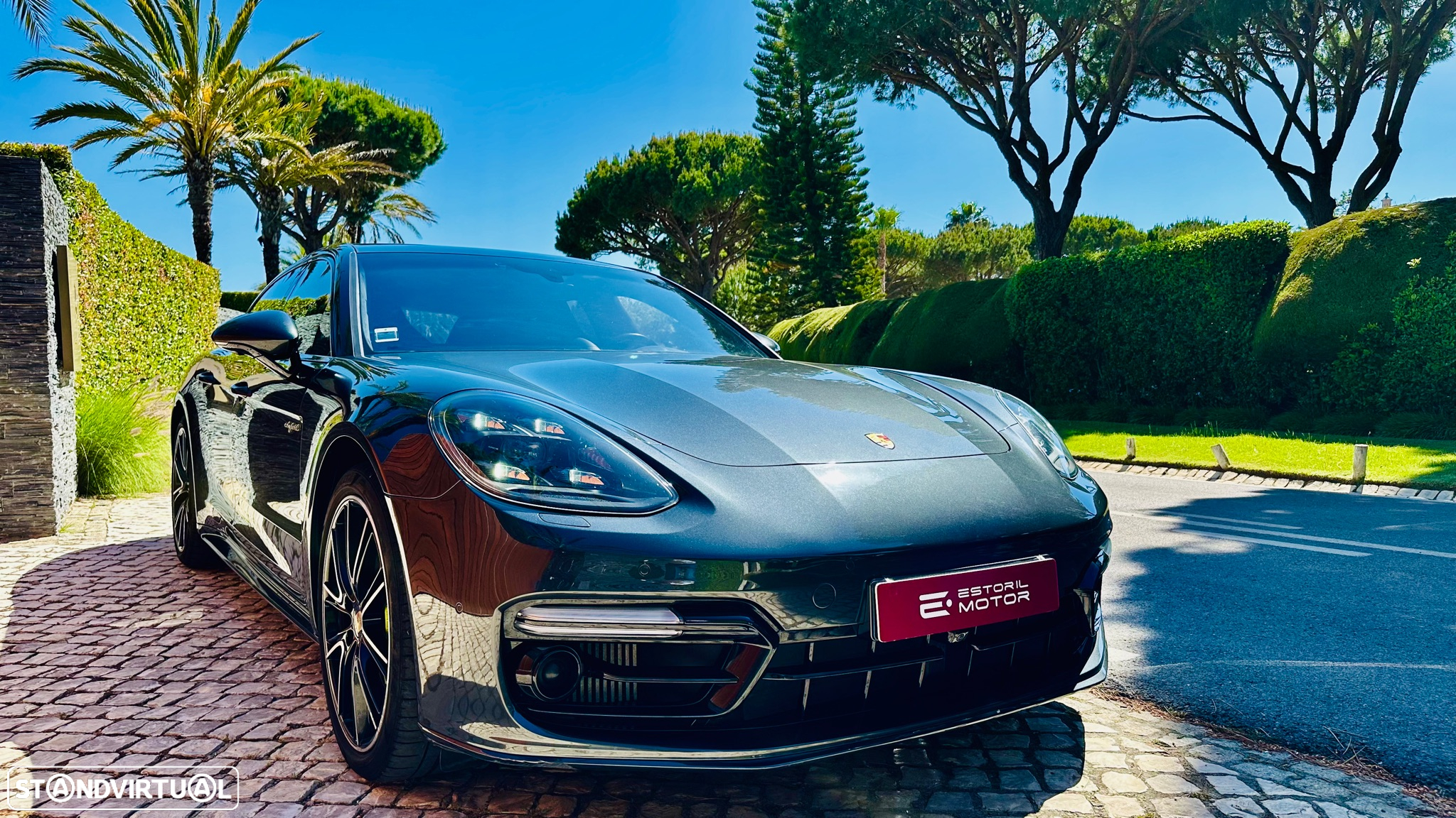 Porsche Panamera Sport Turismo - 13