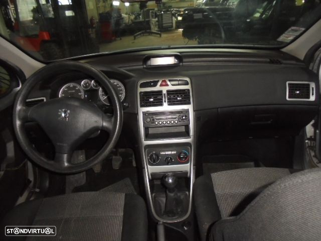 Carro MOT: 9HX  9H02 CXVEL: 20DM69 PEUGEOT 307 2005 1.6 HDI 90CV 5P CINZA DIESEL - 8