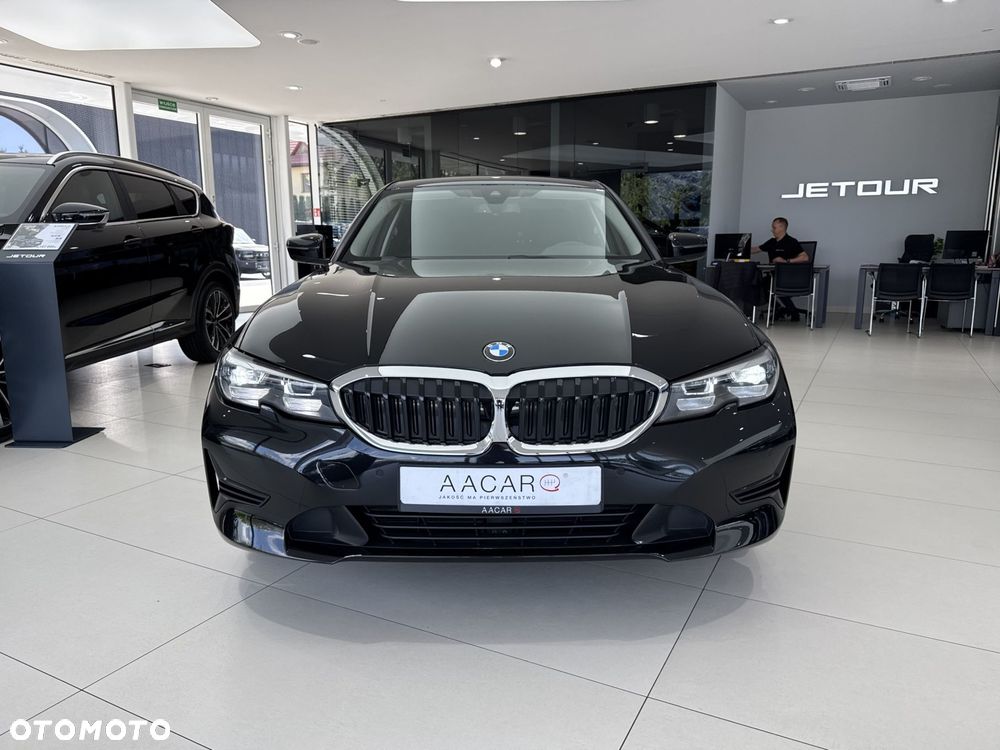 BMW Seria 3 318i Advantage - 7
