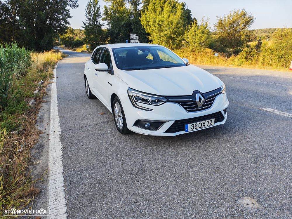 Renault Mégane 1.5 dCi Intens - 1