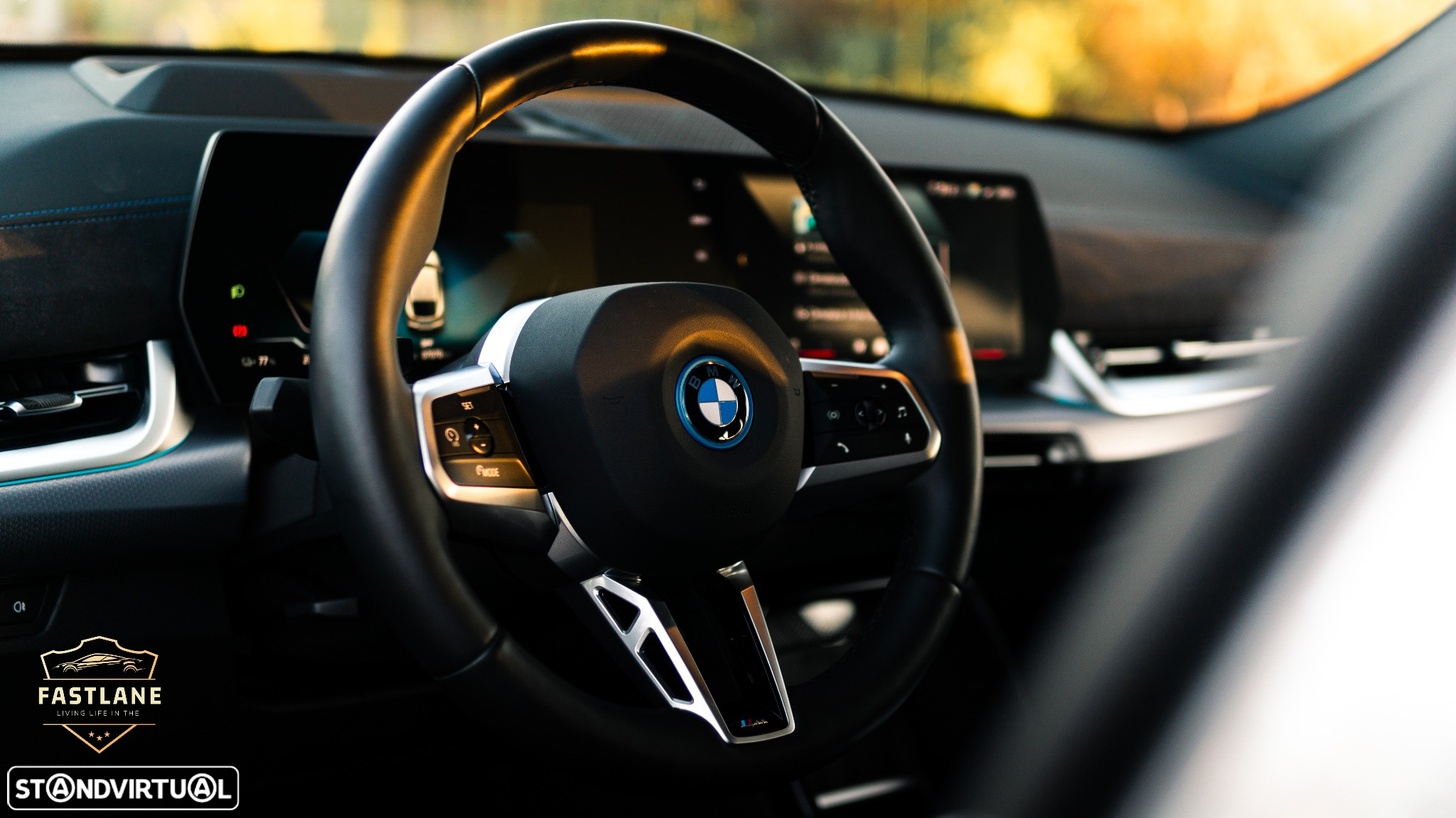BMW iX2 eDrive20 Pack Desportivo M - 13